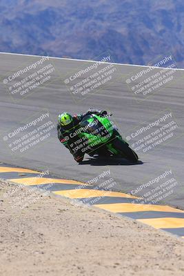 media/Oct-01-2023-SoCal Trackdays (Sun) [[4c570cc352]]/Bowl (1020am)/